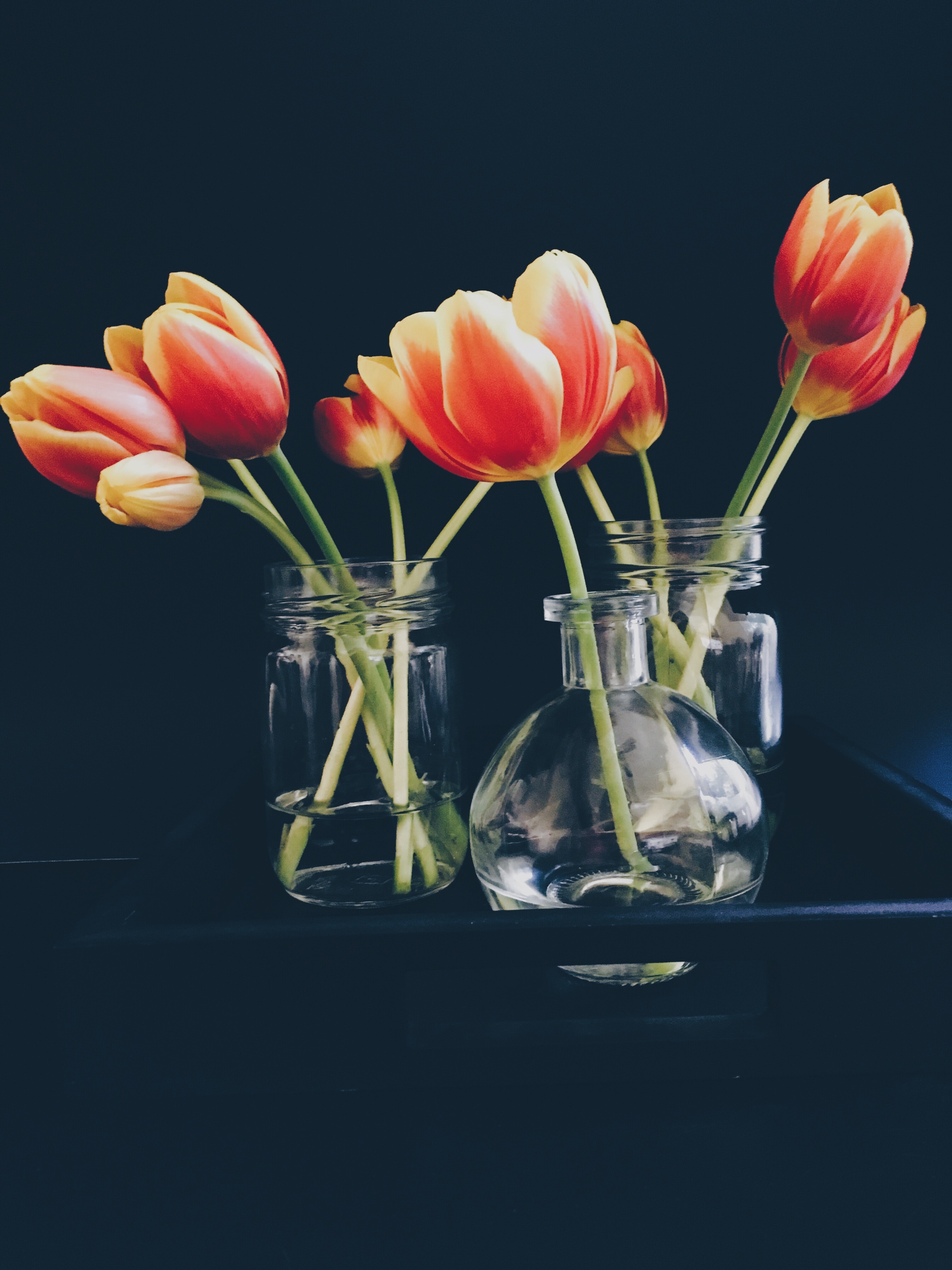 tulip-mason-jar-vase-mothers-day